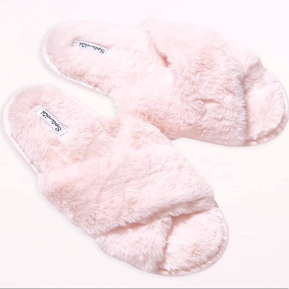NEW Splendid Slippers Super Plush Faux Fur Criss Cross - Picture 5 of 8